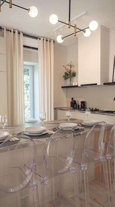 Central Park Apartments Бйеловар Екстериор снимка